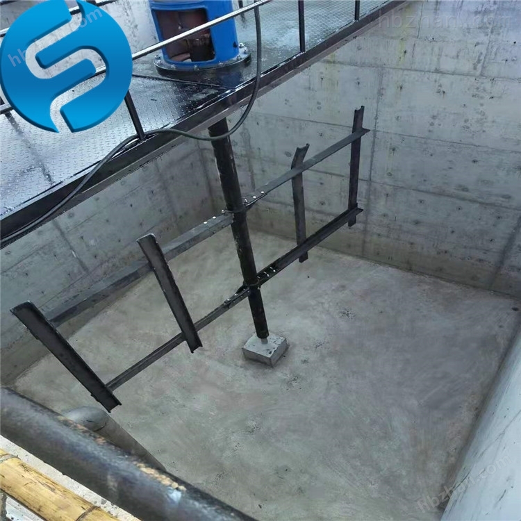 立式桨板式搅拌机